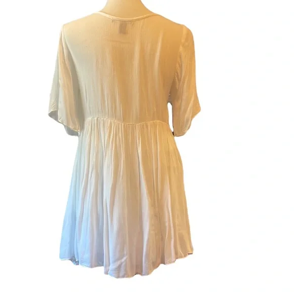 Forever 21 rayon embroidered dress - Picture 4 of 7